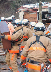 職員が現地に 職員が現地に