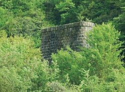 橋脚跡 橋脚跡