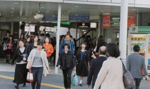 写真:甲子園駅 写真:甲子園駅