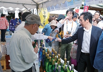 写真:酒ぐらルネサンスと食フェア 写真:酒ぐらルネサンスと食フェア