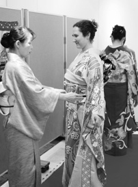 写真:着付け 写真:着付け