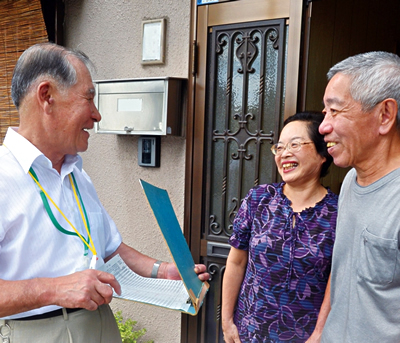 写真：民生委員の訪問