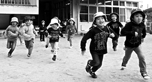 写真:子どもたちの笑顔 写真:子どもたちの笑顔