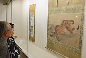 写真:西宮市大谷記念美術館「とら 虎 トラ展」 写真:西宮市大谷記念美術館「とら 虎 トラ展」