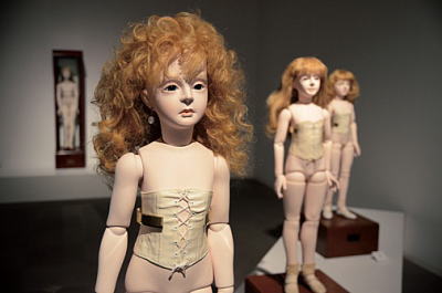 写真：「少女の人形9」「少女の人形」「少女の人形10」