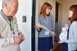 写真:健やか赤ちゃん訪問 写真:健やか赤ちゃん訪問