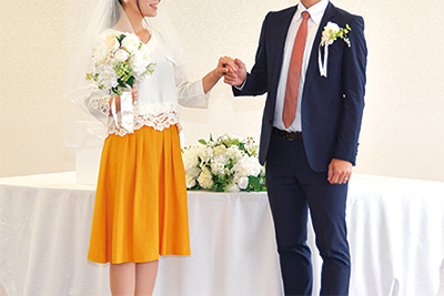 画像:届け出挙式 画像:届け出挙式