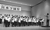 写真:宮水学園祭の様子 写真:宮水学園祭の様子