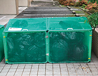 写真:折り畳み式ネットボックス 写真:折り畳み式ネットボックス