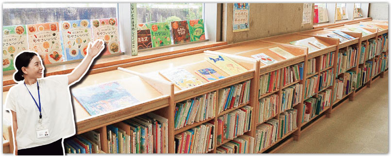 写真:市立図書館の一室・読書振興課 舩附係長 写真:市立図書館の一室・読書振興課 舩附係長