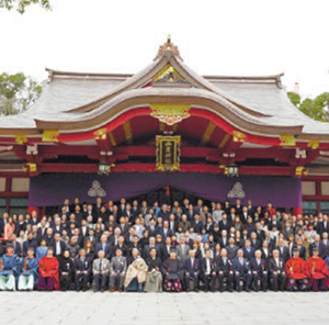 写真:4月1日の奉祝祭後の様子
