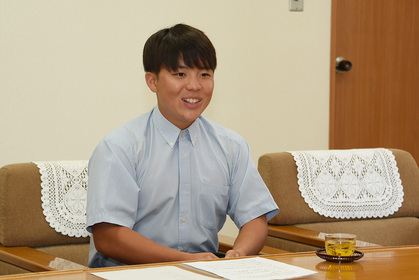 高橋慶丞さん