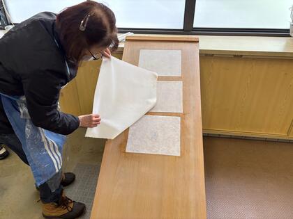 紙漉き教室の様子