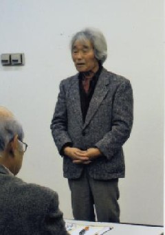 長崎稔さん画像（西宮市老人講座）